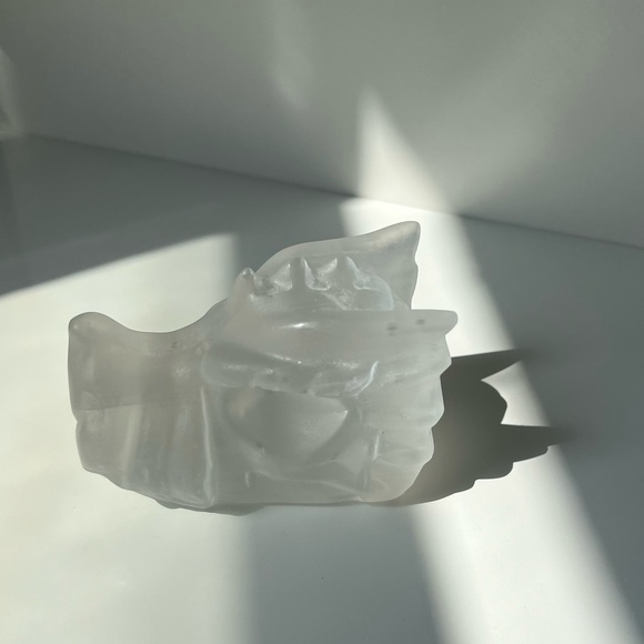 Selenite Dragon Head - Picture 3 of 11